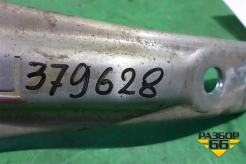 Кронштейн задней балки левый (554713M151) для Hyundai Equus с 2010г (Экус)