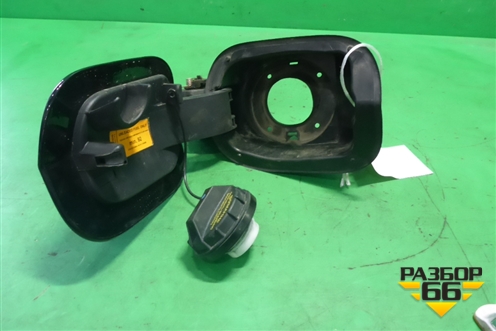 Лючок бензобака (в сборе) для Hyundai Equus с 2010г (Экус)