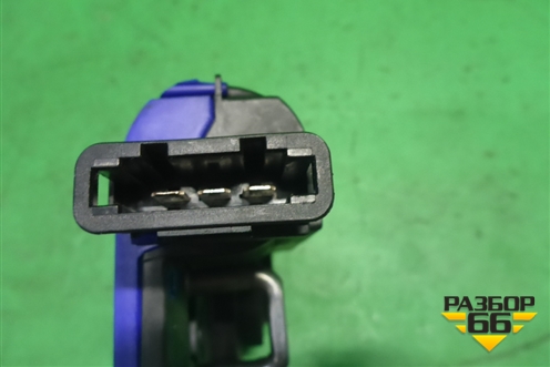 Замок багажника (ответная часть) (812103M010) для Hyundai Equus с 2010г (Экус)