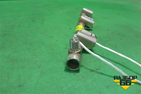 Рейка топливная рампа ( 3.8л G6DJ) (правая) (353403C652) для Hyundai Equus с 2010г (Экус)