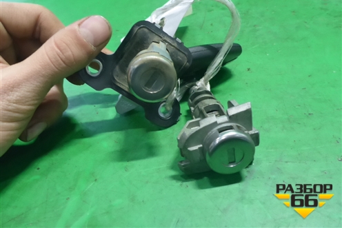 Ключ зажигания (2 вставки) для Hyundai Equus с 2010г (Экус)