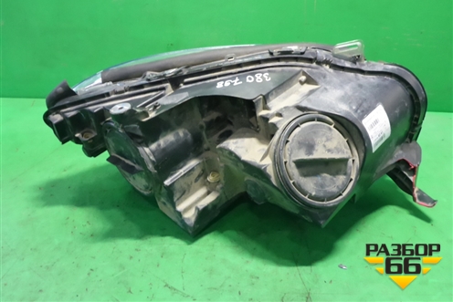Фара левая (галоген) (A1668208361) для Mercedes Benz ML-Klass W166 c 2011г (МЛ)
