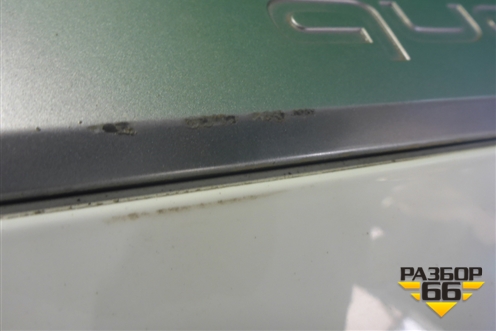 Накладка двери задней правой (4M0853970F) для Audi Q7 c 2015г (Ку 7)