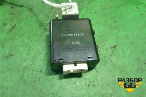 Реле (стеклоочистителя) (9542017100) для Hyundai Matrix с 2001-2010г (Матрикс)