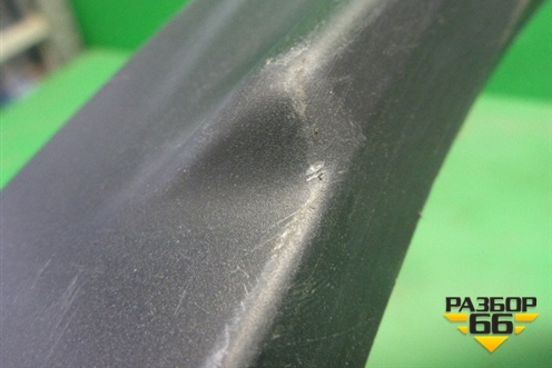 Накладка заднего крыла правого (7560548020) для Lexus RX 350 c 2015г (РХ)