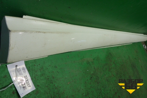 Накладка на порог наружная правая (A2466900340) для Mercedes Benz B-Klass W246 с 2012г (Б)