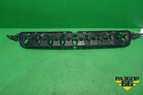 Кронштейн переднего бампера центральный (GX6317640A) для Jaguar XF с 2015г