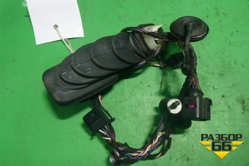 Проводка двери задней правой (мех. стеклоподъемник) для Skoda Octavia (А5) с 2004-2013г (Октавия)