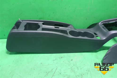 Консоль (1Z1863242) для Skoda Octavia (А5) с 2004-2013г (Октавия)