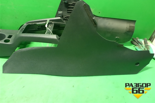 Консоль (1Z1863242) для Skoda Octavia (А5) с 2004-2013г (Октавия)