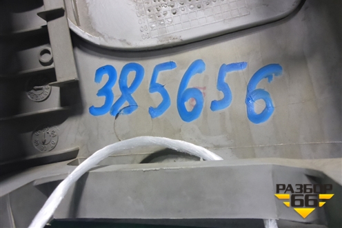 Обшивка стойки центральная верхняя правая (2N11N24582ANW) для Ford Fusion с 2002г (Фьюжн)