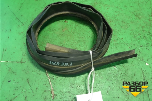 Уплотнитель на кузов левый для Renault Logan с 2004-2015г (Логан)