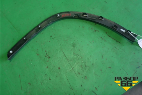 Накладка заднего крыла правого (7560548020) для Lexus RX 350 c 2015г (РХ)