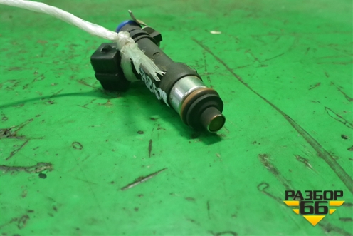 Форсунка инжекторная электрическая (1.4л K7JA710 пробег 28 тыс.км) (8200227124) для Renault Logan с 2004-2015г (Логан)