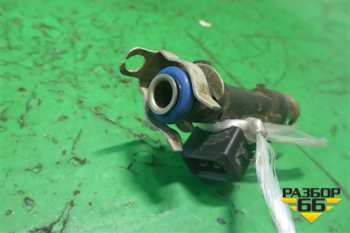 Форсунка инжекторная электрическая (1.4л K7JA710 пробег 28 тыс.км) (8200227124) для Renault Logan с 2004-2015г (Логан)