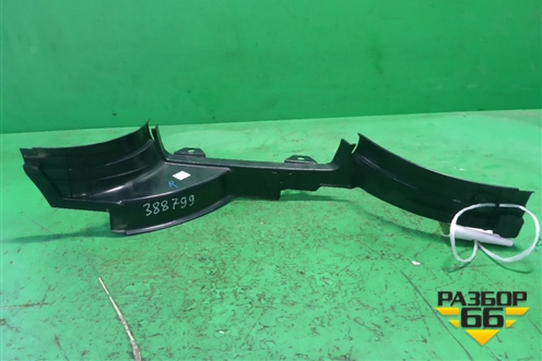 Накладка порога внутренняя (центральная правая) (EMH000061PVA) для Land Rover Range Rover 3 с 2002-2012г (Вог)