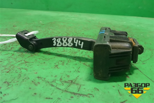 Ограничитель двери передней правой для Land Rover Range Rover 3 с 2002-2012г (Вог)