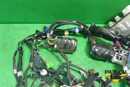 Проводка в кабину для Isuzu FVR (ФВР)