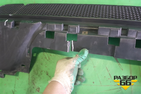 Накладка заднего бампера (AMG) (A1668850553) для Mercedes Benz ML-Klass W166 c 2011г (МЛ)