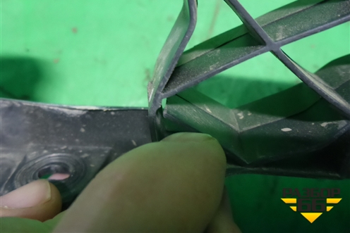 Усилитель заднего бампера (пластиковый) (7N0807863) для Seat Alhambra с 2010г (Альхамбра)