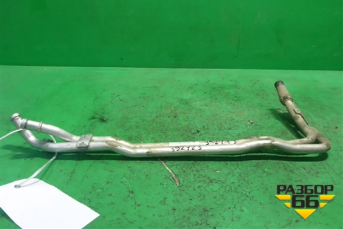 Трубки системы охлаждения ( 3.0 CGW) (4H0121064A) для Audi A8 с 2009-2017г (А8)