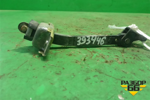 Ограничитель двери задней правой для Toyota Rav-4 с 2000-2005г (Рав 4)