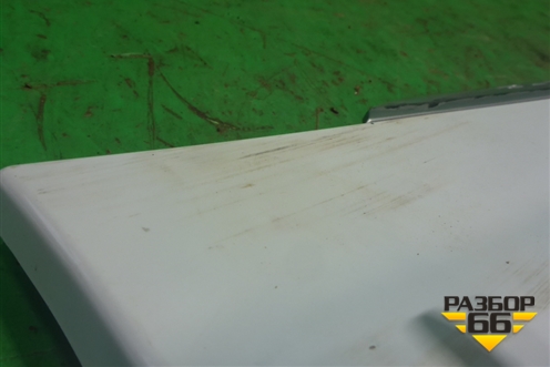 Накладка двери задней правой (4M0853970F) для Audi Q7 c 2015г (Ку 7)