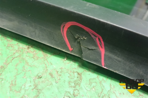 Стекло глухое левое (2012г) (5N0845041) для Volkswagen Tiguan с 2011-2016г (Тигуан)