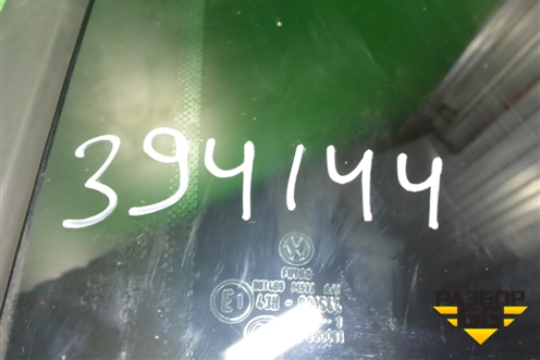 Стекло глухое левое (2012г) (5N0845041) для Volkswagen Tiguan с 2011-2016г (Тигуан)