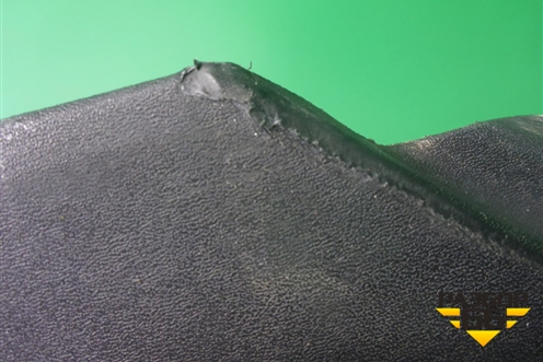 Накладка на порог наружная правая (31420126) ( 31290542) для Volvo V40 Cross Country с 2012г (М40 Кросс Кантри)