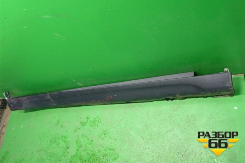 Накладка на порог наружная правая (51777319854) для BMW X6 F16 с 2014г (Х6 Ф16)