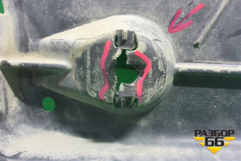 Защита антигравийная левая (6Q0825201H) для Seat Ibiza с 2008-2017г (Ибица)