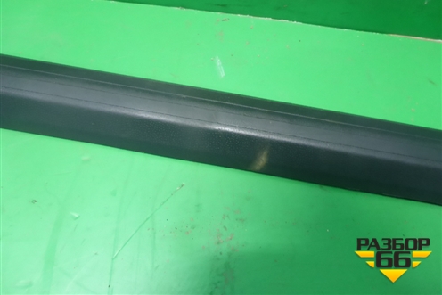 Накладка порога внутренняя левая (3-х дверный кузов) (6J3863483) для Seat Ibiza с 2008-2017г (Ибица)