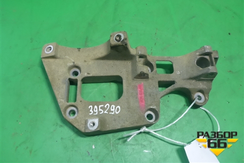 Кронштейн генератора (1.6л BSF) (06J903143F) для Skoda Octavia (А5) с 2004-2013г (Октавия)