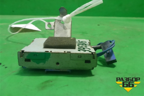 Антенна сигнализации (усилитель) для Nissan Pathfinder (R51M) с 2004-2014г (Патфиндер)