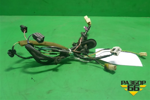 Проводка двери задней левой (81822XA00A) для Subaru Tribeca (B9)  с 2005г (Трибека)