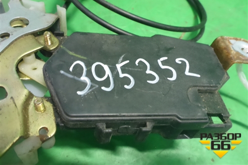 Замок двери задней левой (2 контакта) (61034XA01A) для Subaru Tribeca (B9)  с 2005г (Трибека)