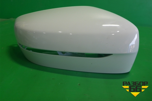 Накладка зеркала правого для BMW 7-серия G11/G12 с 2015г