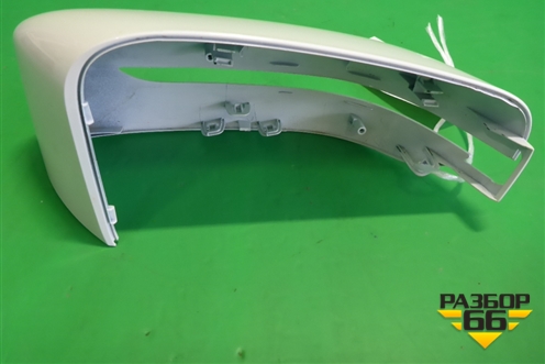 Накладка зеркала правого для BMW 7-серия G11/G12 с 2015г