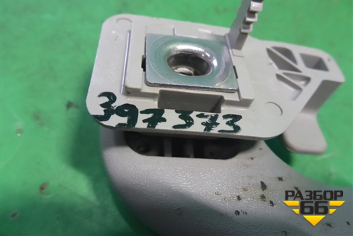 Ручка внутренняя потолочная (задняя левая) (95025626) для Chevrolet Cruze c 2009-2015г (Круз)