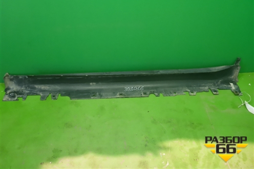 Накладка на порог наружная правая (51777319854) для BMW X6 F16 с 2014г (Х6 Ф16)