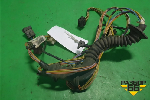Проводка двери правой (7420853163) для Renault TRUCK Premium 2 с 2005-2013г (Премиум 2)