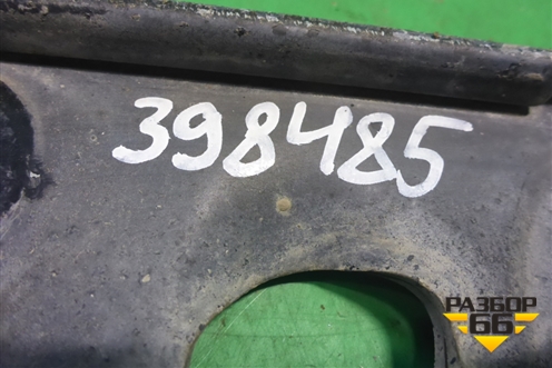 Кронштейн подрамника (передний) для Volvo XC90 с 2002-2015г (ХС90)