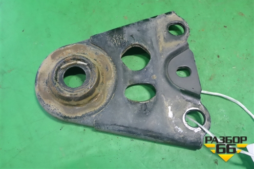 Кронштейн подрамника (передний) для Volvo XC90 с 2002-2015г (ХС90)