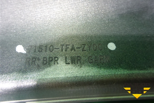 Накладка заднего бампера (после 2015г под парктроник) (71510TFAZY00) для Honda CR-V(RM) с 2012г (ЦРВ СРВ) 