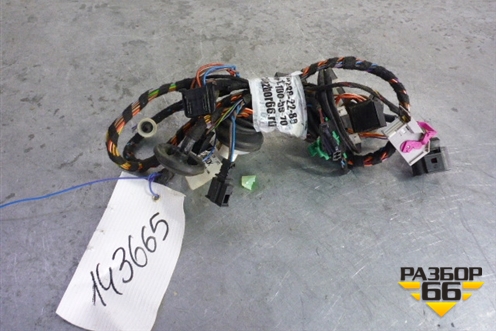 Проводка двери передней правой для Skoda Octavia (А5) с 2004-2013г (Октавия)