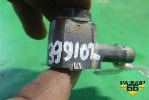 Датчик парковки (6W8315K859CA) для Land Rover Freelander 2 с 2007г (Фрилендер)