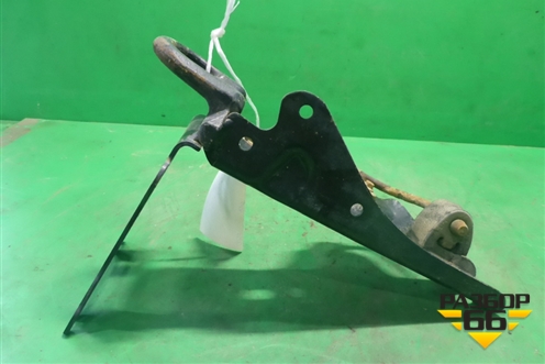 Крюк буксировочный для Land Rover Freelander 2 с 2007г (Фрилендер)