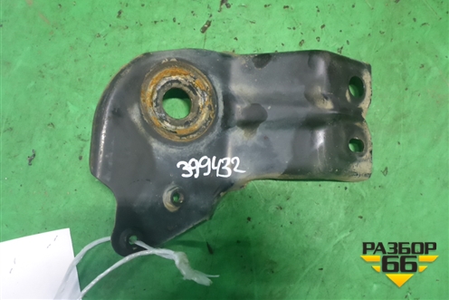 Кронштейн подрамника правый (6G9N5400BC) для Land Rover Freelander 2 с 2007г (Фрилендер)