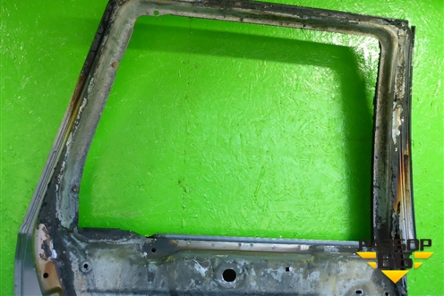 Дверь задняя левая (LR005852) для Land Rover Freelander 2 с 2007г (Фрилендер)